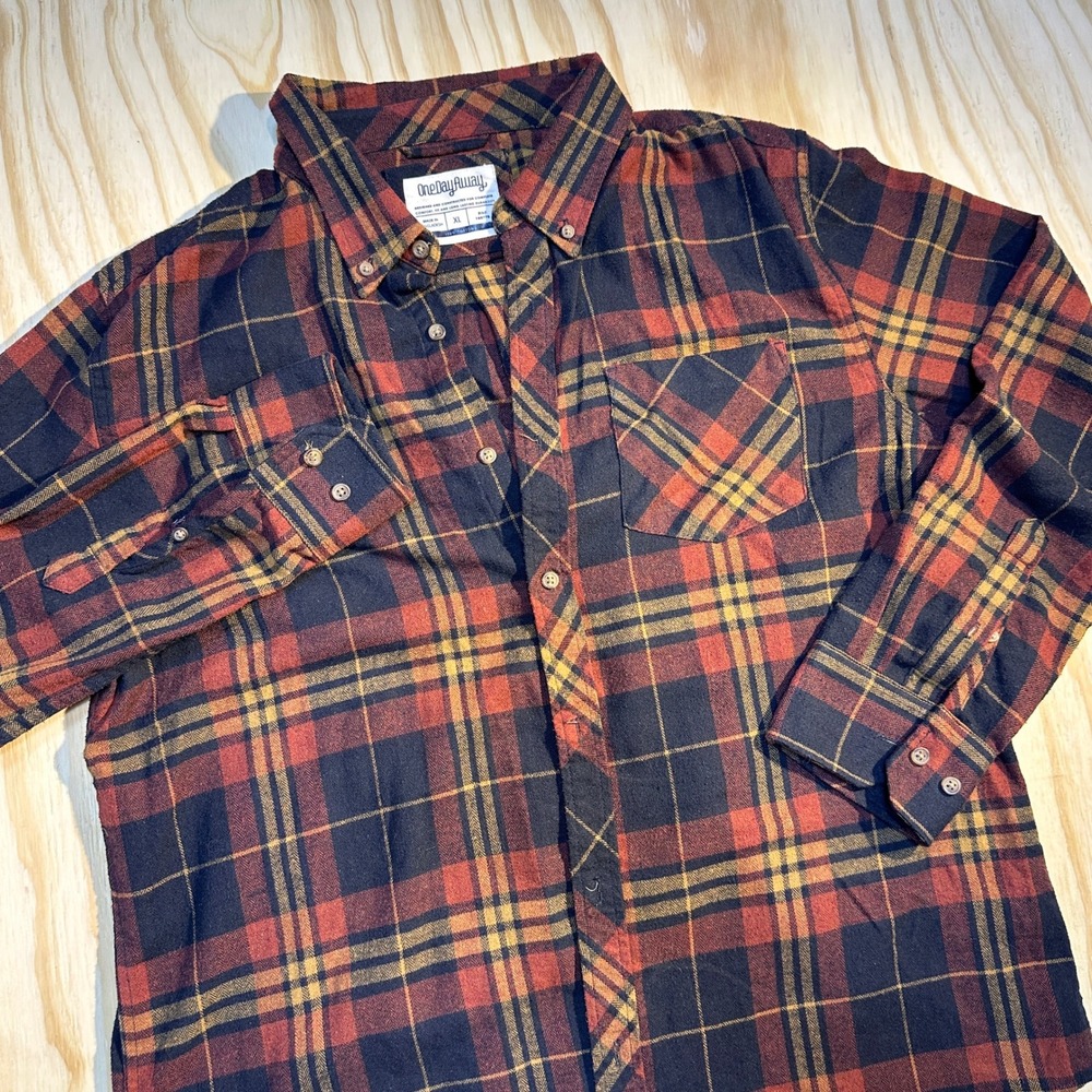 OneDayAway Mens XL Red Plaid Flannel Button Down Shirt 100% Cotton